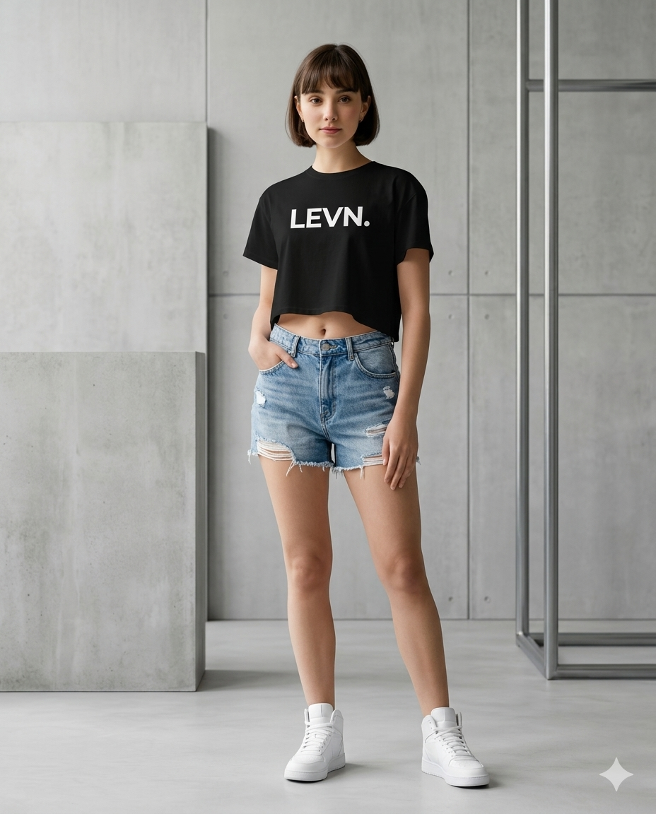 LEVN. Women’s Crop Top